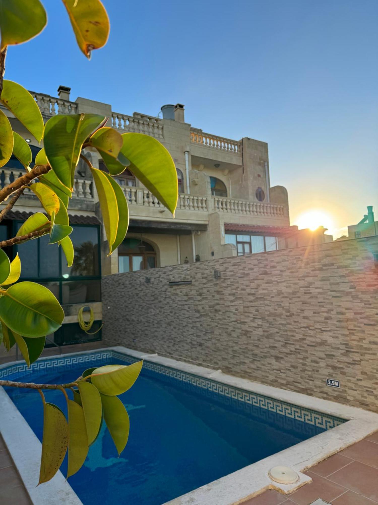 Tal-Bir Farmhouse Hotel Nadur ภายนอก รูปภาพ