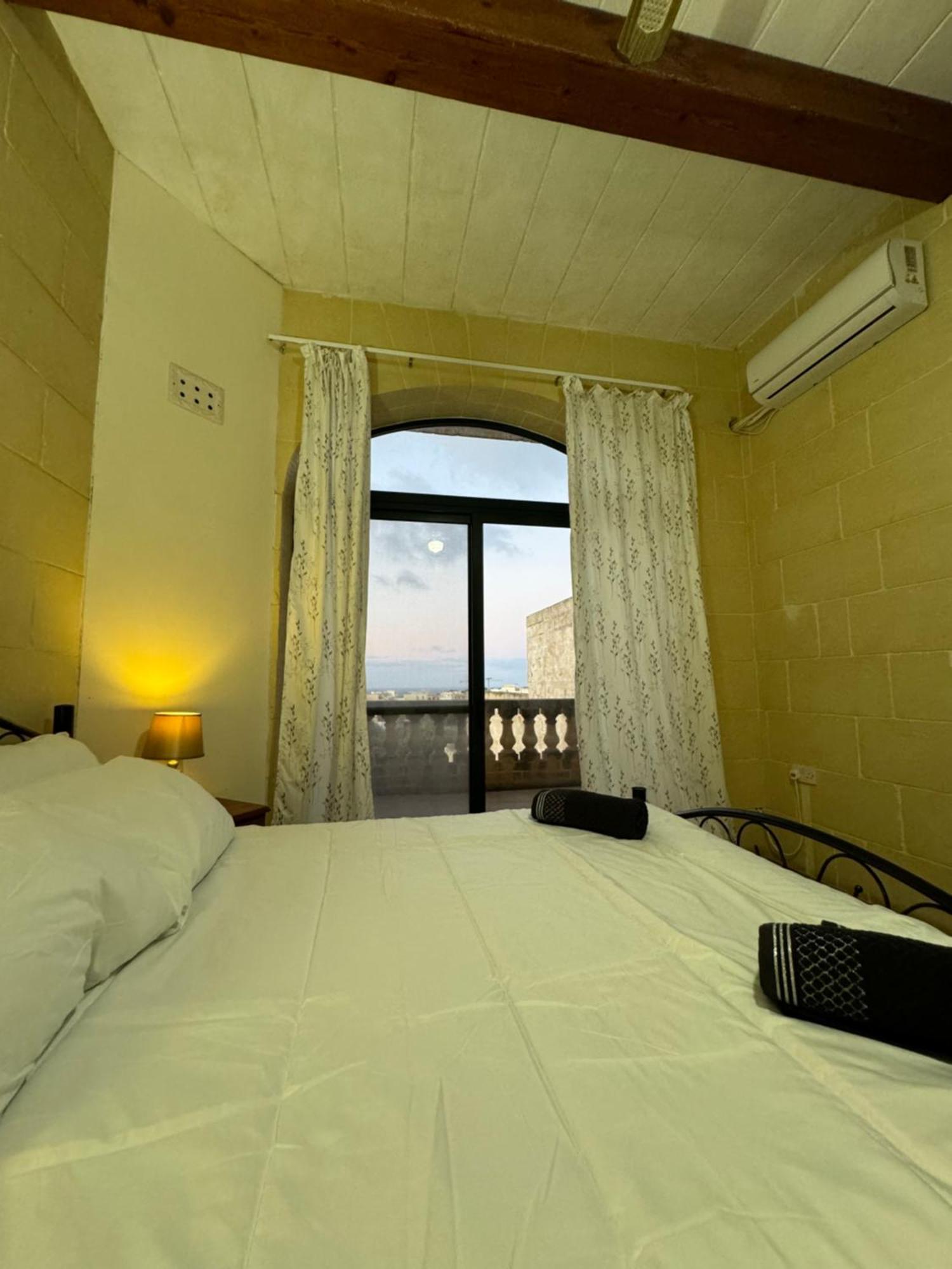 Tal-Bir Farmhouse Hotel Nadur ภายนอก รูปภาพ
