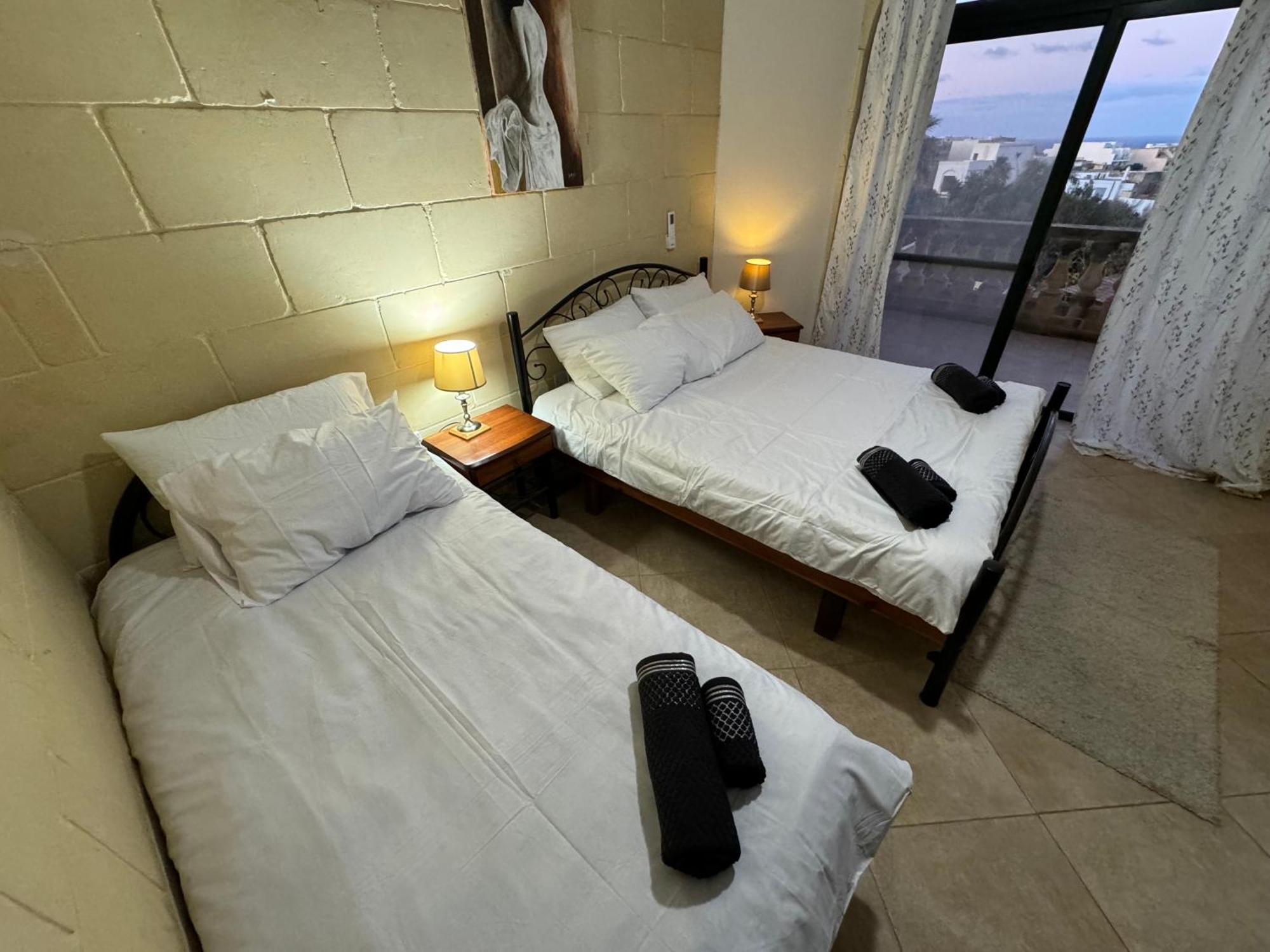Tal-Bir Farmhouse Hotel Nadur ภายนอก รูปภาพ